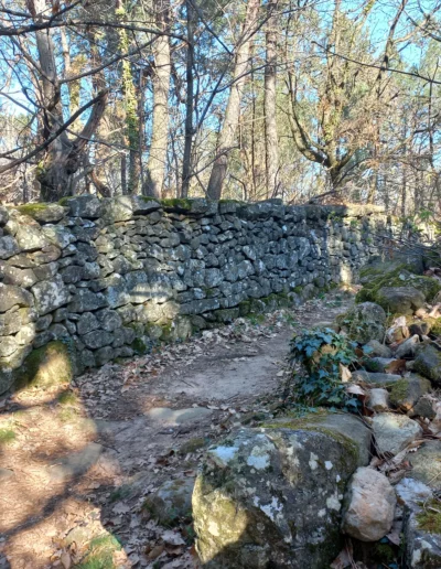 Sentier randonnée Ailhon